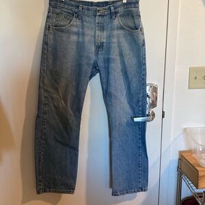 EUC Wrangler Jeans